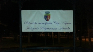 SCANDAL la Cluj, dupa ce un banner romano-maghiar a fost amplasat in Parcul Central