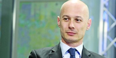 Avocat: Bogdan Olteanu isi da luni demisia din functia de viceguvernator BNR, pentru ca imaginea acesteia sa nu fie tarata in aceasta poveste