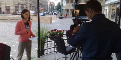 Jurnalista Digi24, pradata in timp ce transmitea live din centrul Timisoarei