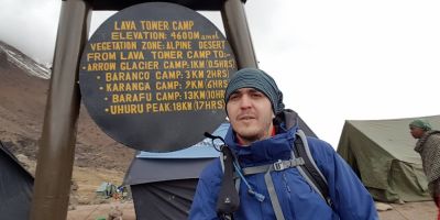 Cum iti testezi limitele urcand pe Kilimanjaro. Tanar antreprenor roman: 