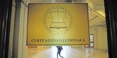 Curtea Constitutionala sesizeaza Comisia de la Venetia referitor la 